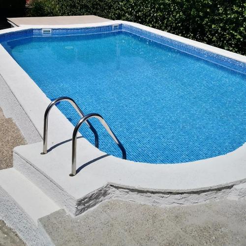 Reabilitação de piscinas com Sopremapool: Soluções inovadoras para impermeabilização e design
