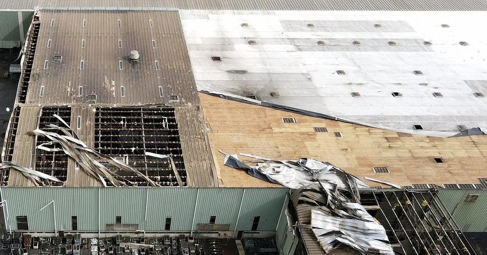 Cálculo da ação do vento no dimensionamento de coberturas